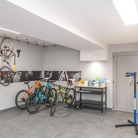 דיאנו מרינה Raffy Family & Bike Hotel מראה חיצוני תמונה