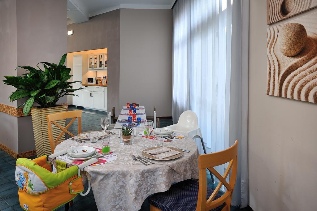 דיאנו מרינה Raffy Family & Bike Hotel מראה חיצוני תמונה